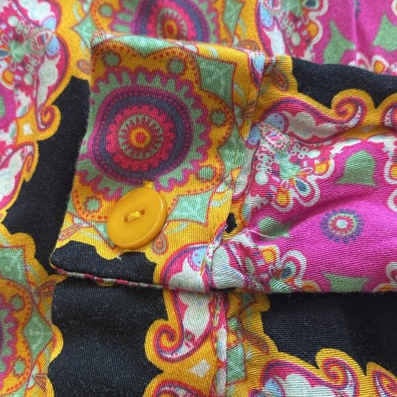 HAUTE HIPPIE Medallion black Pink Wrap Long Sleeve Top sz M - Picture 4 of 8